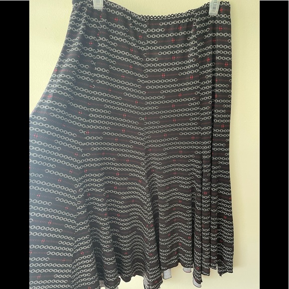 Laura Studio skirt - Picture 2 of 3